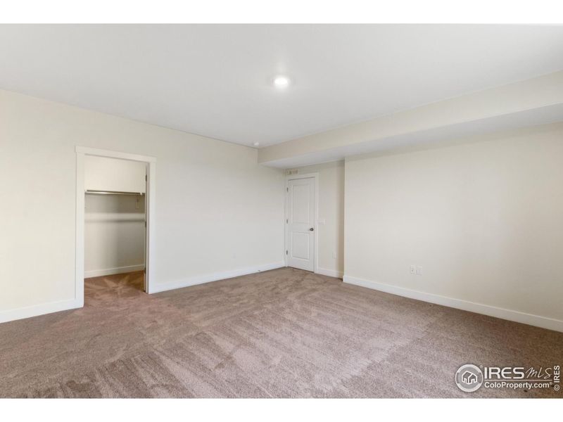Spacious, unfurnished interior of a new home in Vantage, Berthoud (Image 17). Spacious, unfurnished interior of a new home in Vantage, Berthoud (Image 17).