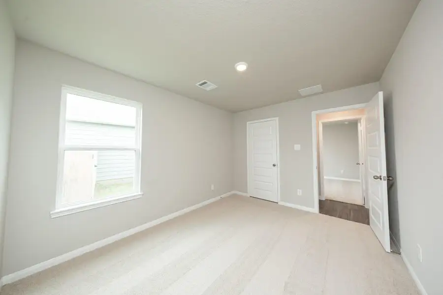 Spacious, unfurnished interior of a new home in Townsend Reserve, Splendora (Image 11). Spacious, unfurnished interior of a new home in Townsend Reserve, Splendora (Image 11).