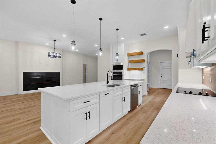 Furnished interior view inside a new home in , Gun Barrel City (Image 8).