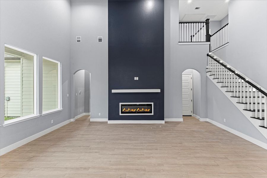 Spacious, unfurnished interior of a new home in , Montgomery (Image 18).
