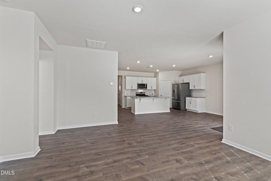 23-341 Red Brick St_3466