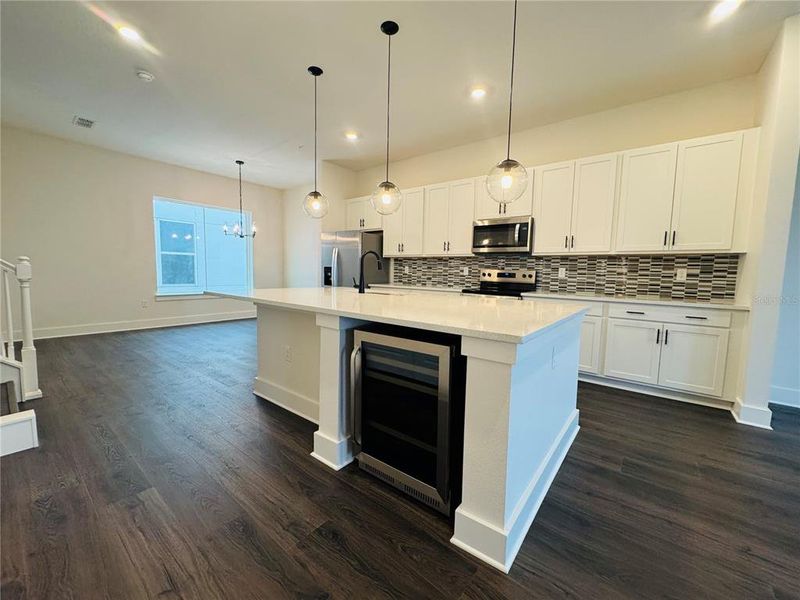 Furnished interior view inside a new home in , Oviedo (Image 10).