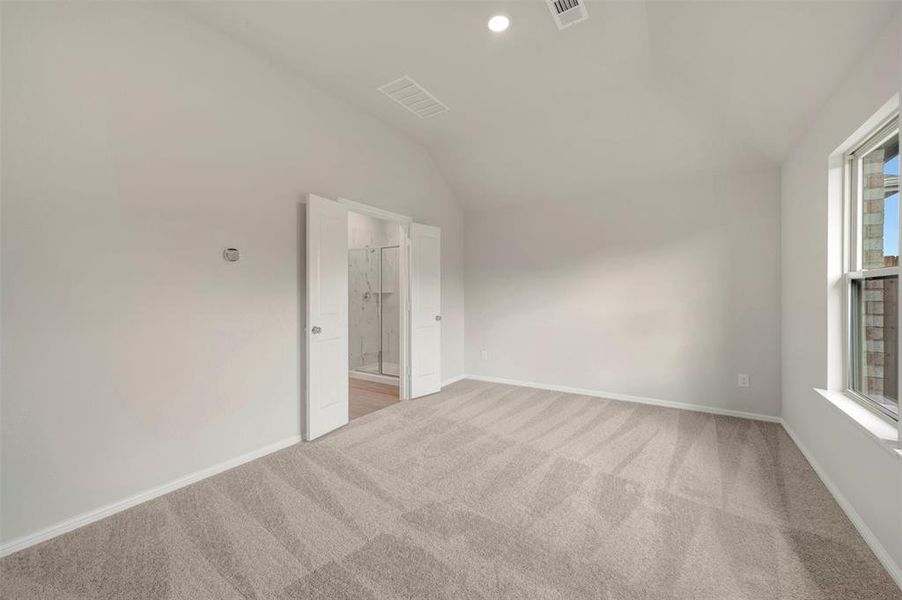Spacious, unfurnished interior of a new home in Elevon, Lavon (Image 26). Spacious, unfurnished interior of a new home in Elevon, Lavon (Image 26).