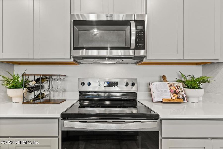 Close-up of interior finishes inside a home in , Jacksonville (Image 19). Close-up of interior finishes inside a home in , Jacksonville (Image 19).