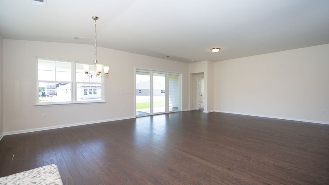 Representative unfurnished interior of a home built from the EATON by D.R. Horton in Waterbridge, Myrtle Beach (Image 31).