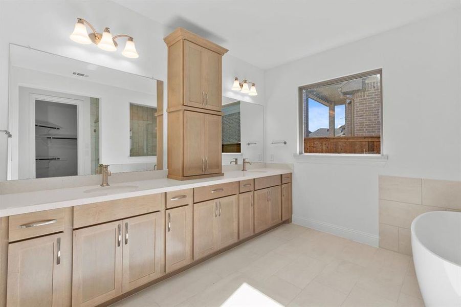 DAL_Saddle Star_Lockhart_2400 Randas Way (18) DAL_Saddle Star_Lockhart_2400 Randas Way (18)