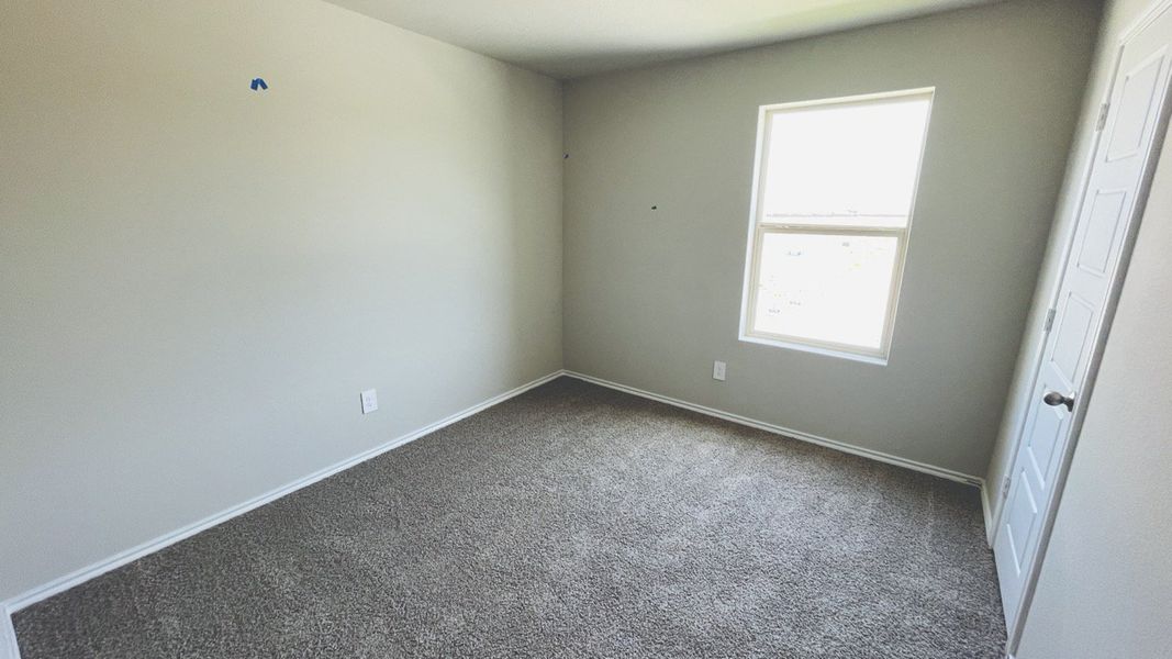 Spacious, unfurnished interior of a new home in Sunnycreek, Fort Worth (Image 17). Spacious, unfurnished interior of a new home in Sunnycreek, Fort Worth (Image 17).