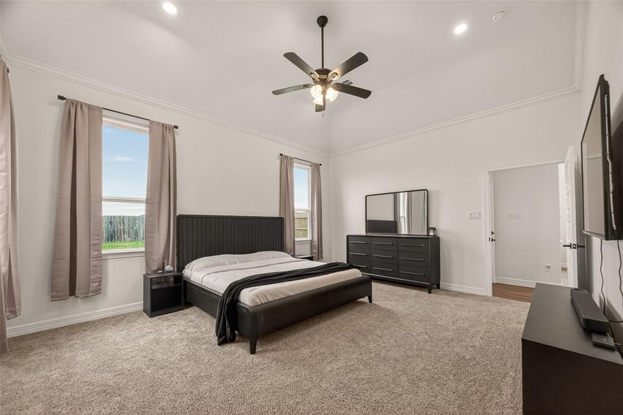 Furnished interior view inside a new home in , Anahuac (Image 32).