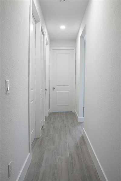 Spacious, unfurnished interior of a new home in , Port Charlotte (Image 18).