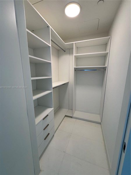 Image 79 of a home in Aston Martin Residences.