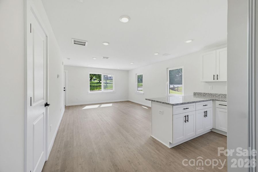 Spacious, unfurnished interior of a new home in , Conover (Image 9).