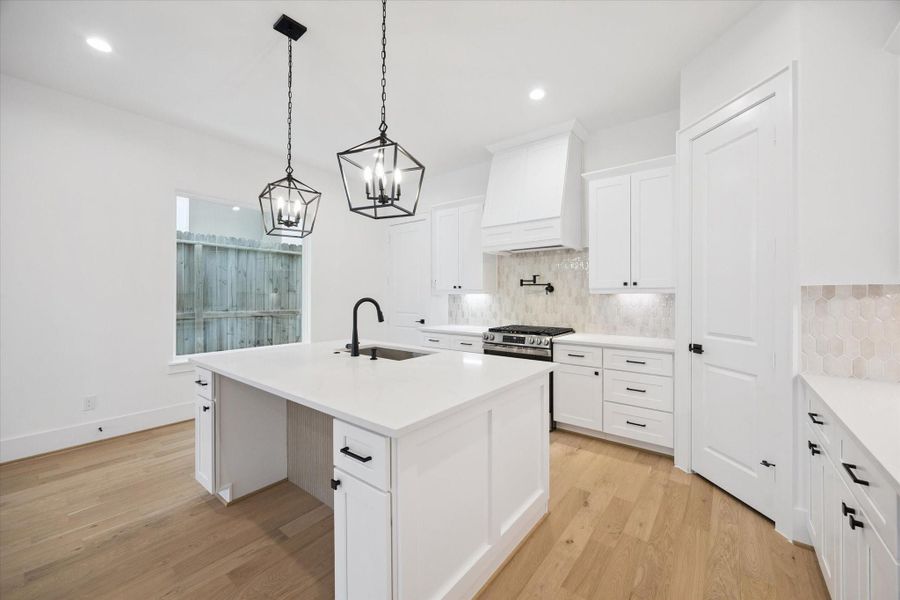 Open Concept Kitchen with beautifully designed backsplahs Open Concept Kitchen with beautifully designed backsplahs