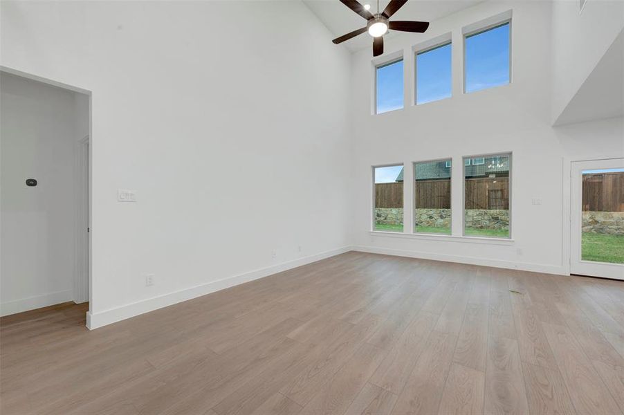Spacious, unfurnished interior of a new home in Vintage Village, Argyle (Image 24).