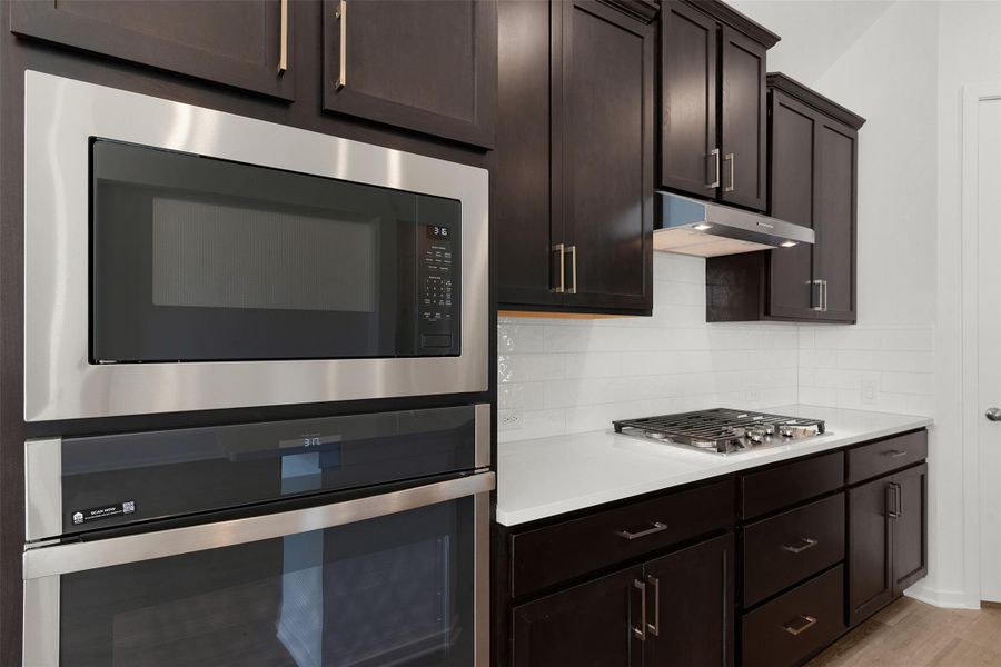 REPRESENTATIVE OF FLOOR PLAN ONLY REPRESENTATIVE OF FLOOR PLAN ONLY