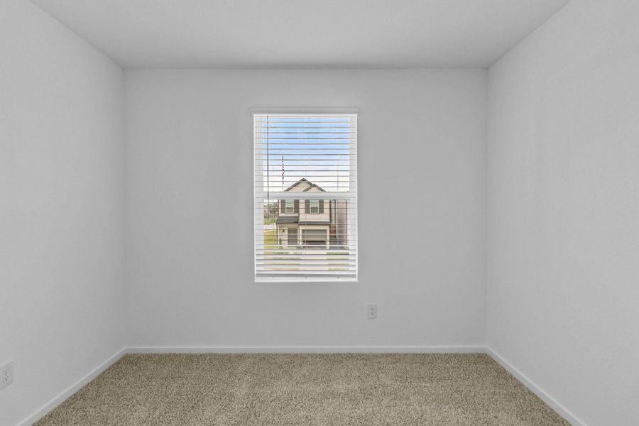 Spacious, unfurnished interior of a new home in Legacy Park, Houston (Image 21).