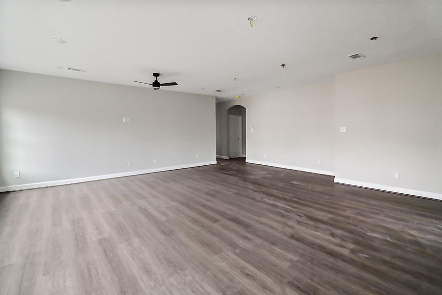 Spacious, unfurnished interior of a new home in , Crosby (Image 19).