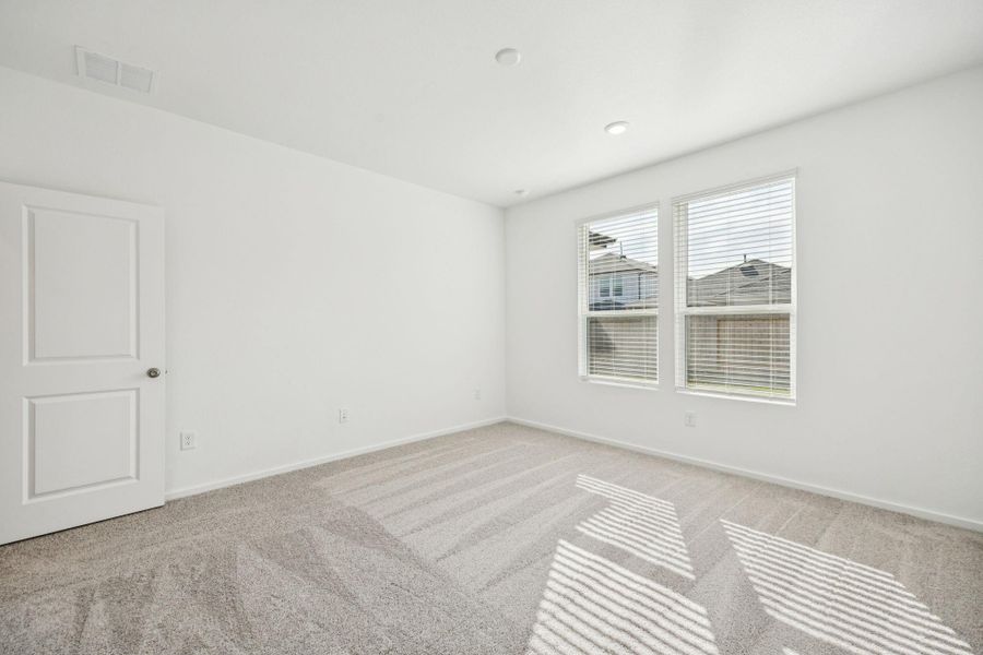 Spacious, unfurnished interior of a new home in Decker Farms, Magnolia (Image 23).