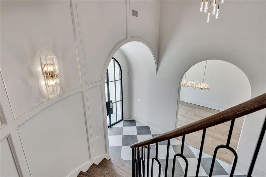 Spacious, unfurnished interior of a new home in , Alpharetta (Image 89).