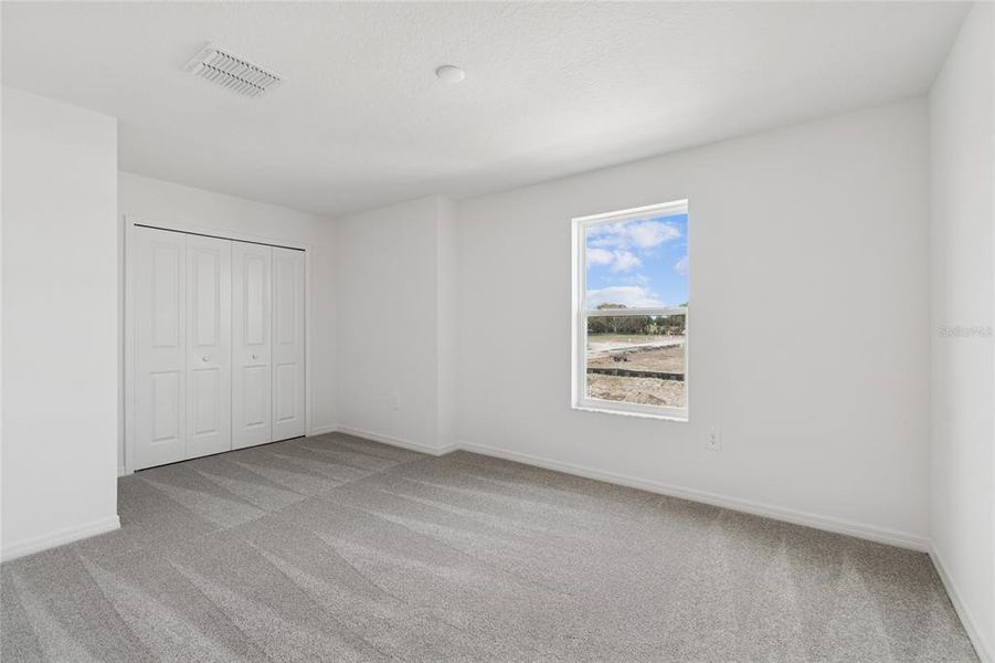 Spacious, unfurnished interior of a new home in Southpointe, Palmetto (Image 27).