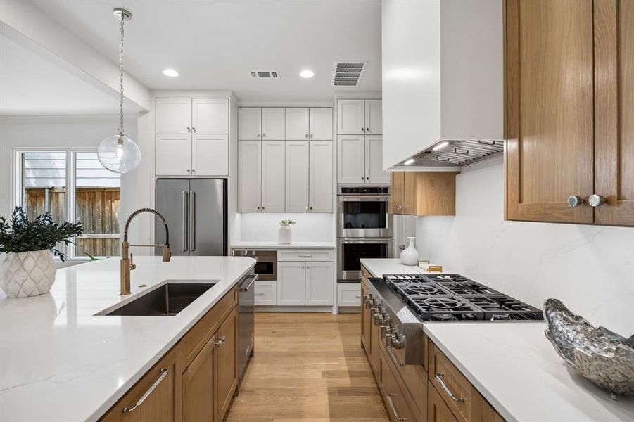 Furnished interior view inside a new home in , Dallas (Image 11). Furnished interior view inside a new home in , Dallas (Image 11).