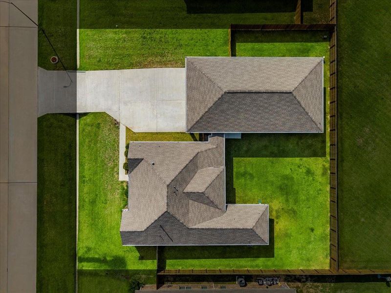 Image 37 of a home in . Image 37 of a home in .