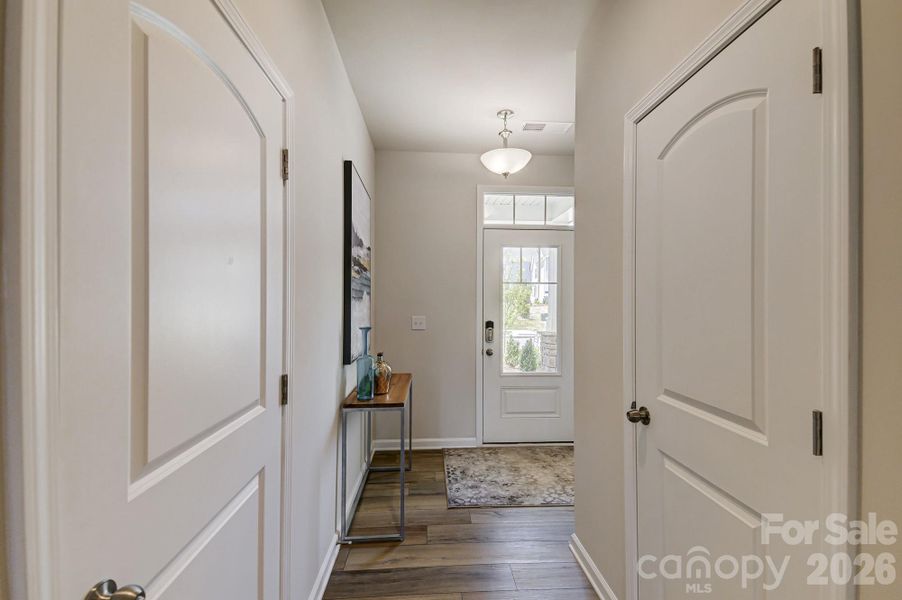 For representation purposes of floorplan only, actual homesite is under construction and design and structural options may vary For representation purposes of floorplan only, actual homesite is under construction and design and structural options may vary