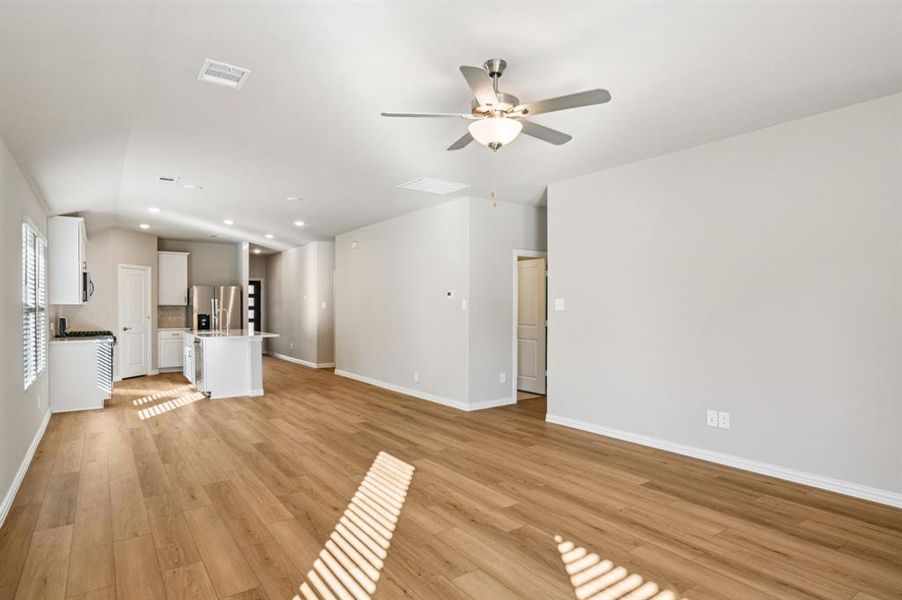 Spacious, unfurnished interior of a new home in , McKinney (Image 32).