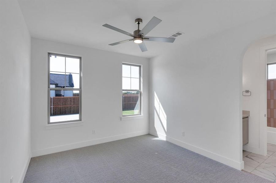 Spacious, unfurnished interior of a new home in , Midlothian (Image 17). Spacious, unfurnished interior of a new home in , Midlothian (Image 17).