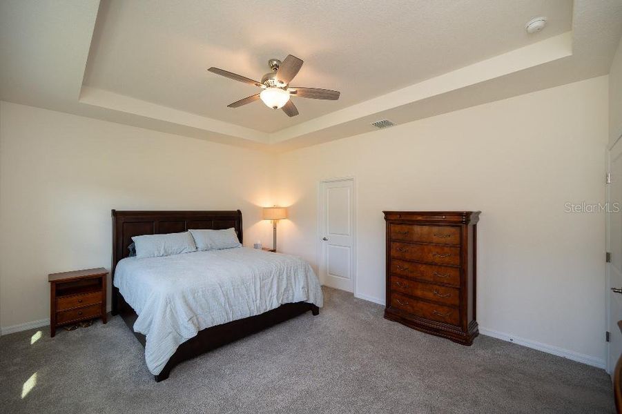 Furnished interior view inside a new home in , Wildwood (Image 18). Furnished interior view inside a new home in , Wildwood (Image 18).