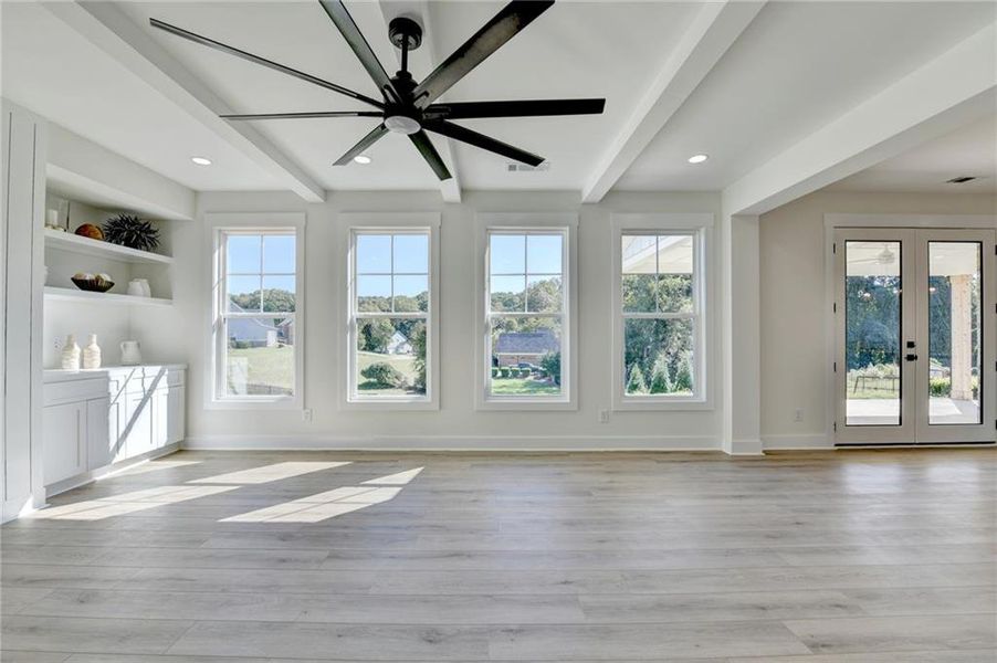 Spacious, unfurnished interior of a new home in , Jefferson (Image 40).