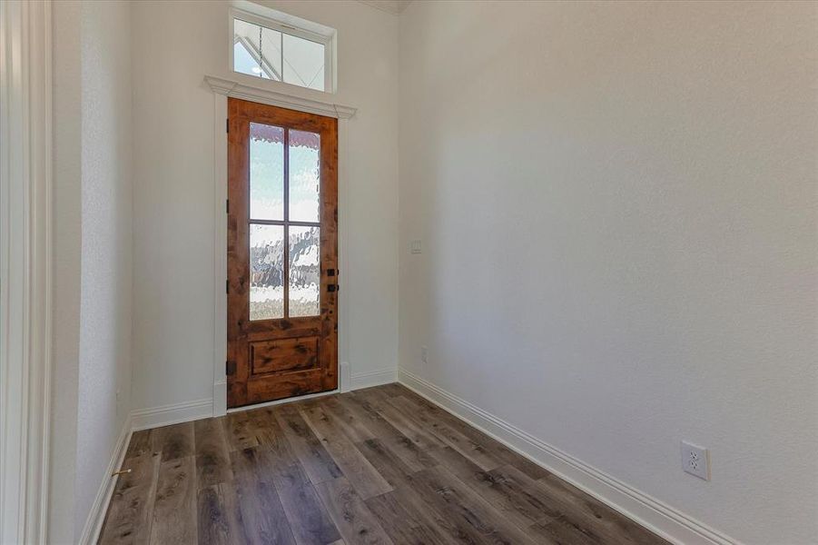 Spacious, unfurnished interior of a new home in , Fort Worth (Image 28). Spacious, unfurnished interior of a new home in , Fort Worth (Image 28).