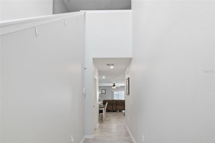 Spacious, unfurnished interior of a new home in Wellness Ridge, Clermont (Image 24).