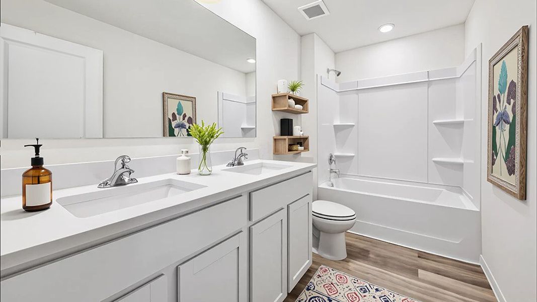 Representative furnished interior of a home built from the Robie by D.R. Horton in Sandal Key, Weeki Wachee (Image 14).