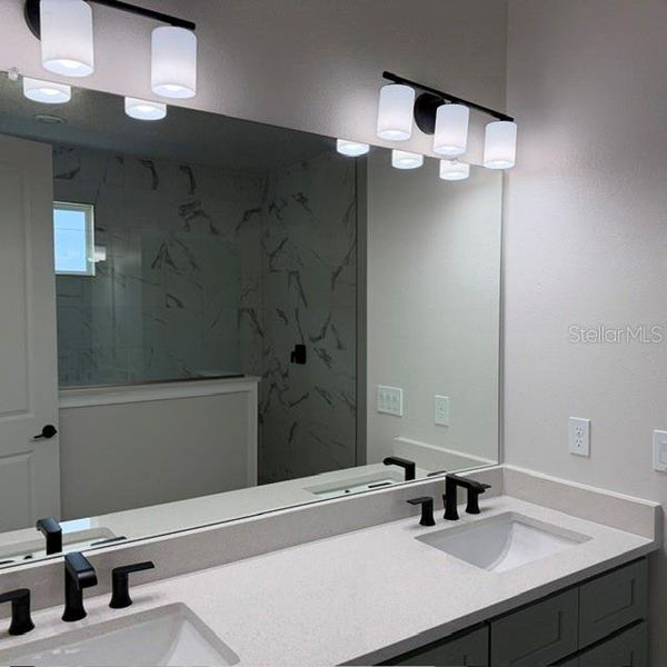 Furnished interior view inside a new home in , Hernando (Image 10).