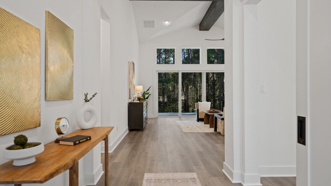 Representative furnished interior of a home built from the 2697F by Perry Homes in Southern Hills, Brooksville (Image 5).