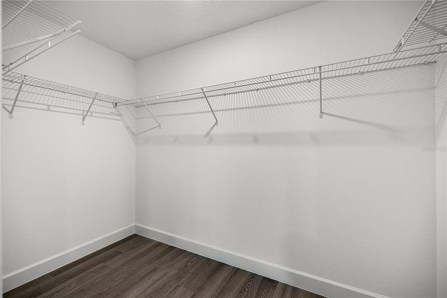 Spacious, unfurnished interior of a new home in , Belleview (Image 22).