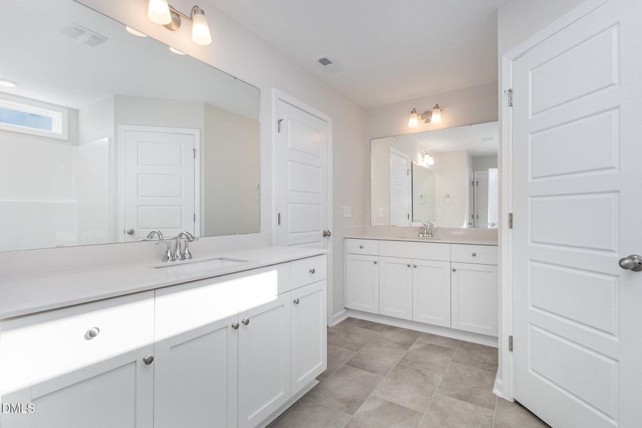 030_kv0a2091-edit_453 030_kv0a2091-edit_453