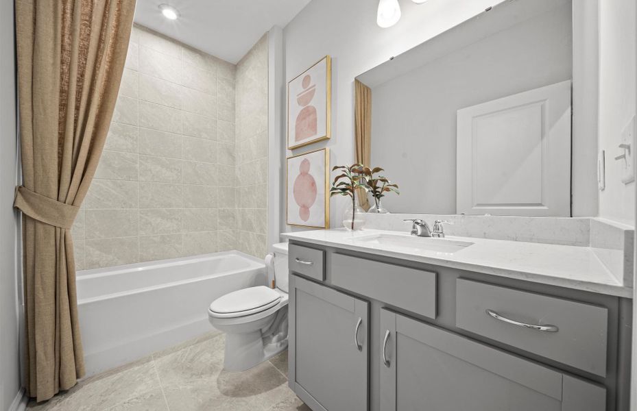 Representative furnished interior of a home built from the Heston by Pulte Homes in Sparrow Creek, Boiling Springs (Image 11).