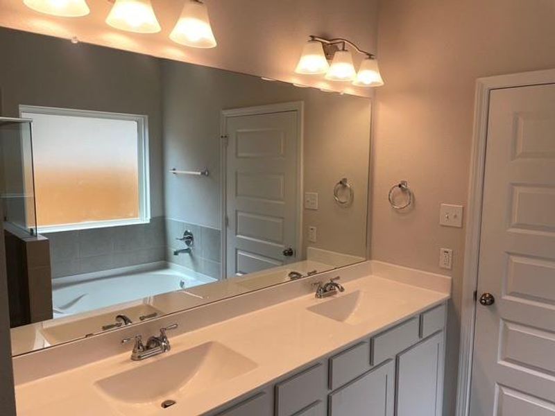 Furnished interior view inside a new home in La Segarra, Pattison (Image 7).