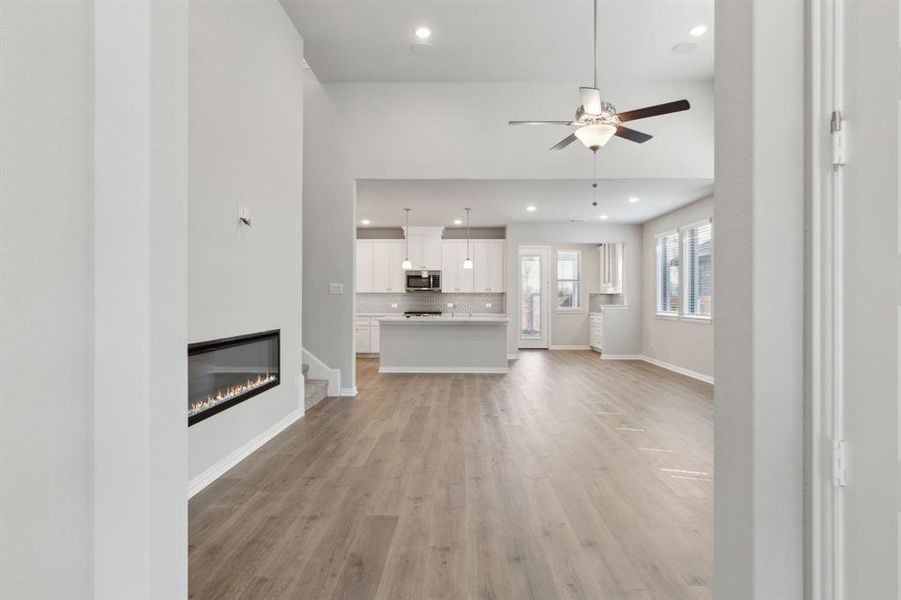 4-2445Auburn_004 4-2445Auburn_004