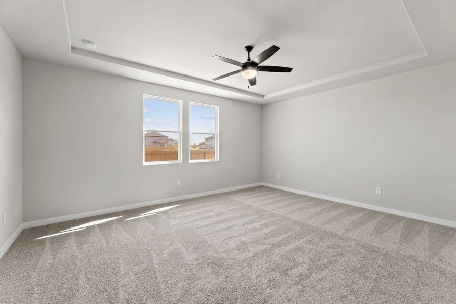 Representative unfurnished interior of a home built from the Tularosa by Hakes Brothers in Hickory Ridge, Elmendorf (Image 25).