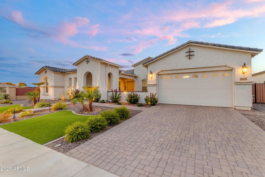 12_713_a4m_nktw 12_713_a4m_nktw