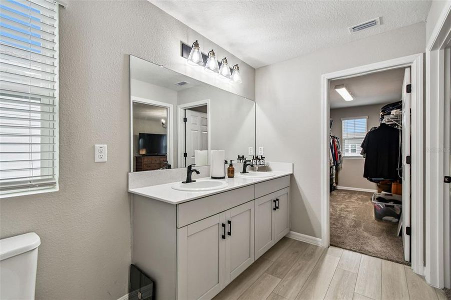 Furnished interior view inside a new home in Pasadena Point, Wesley Chapel (Image 30).