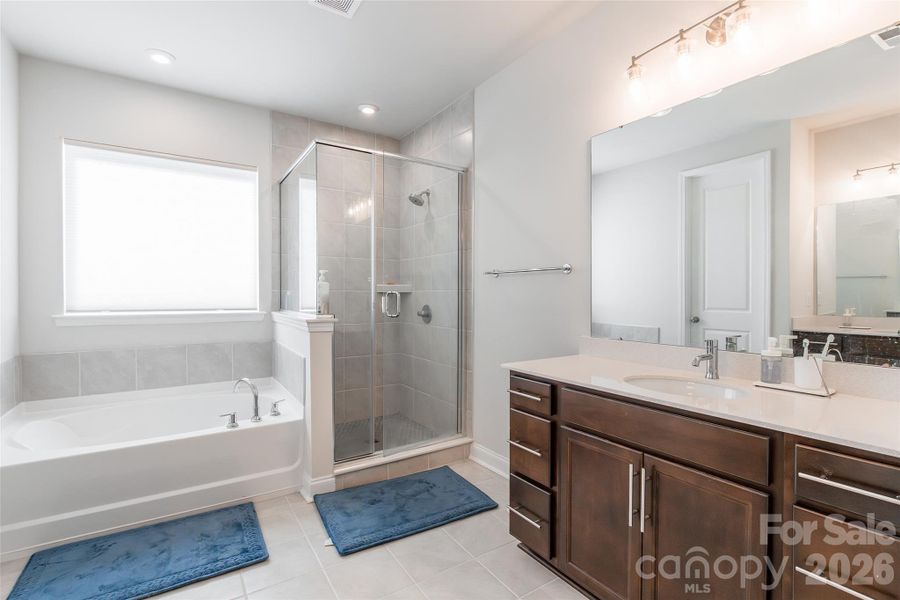 Furnished interior view inside a new home in Eckley, Mooresville (Image 29).