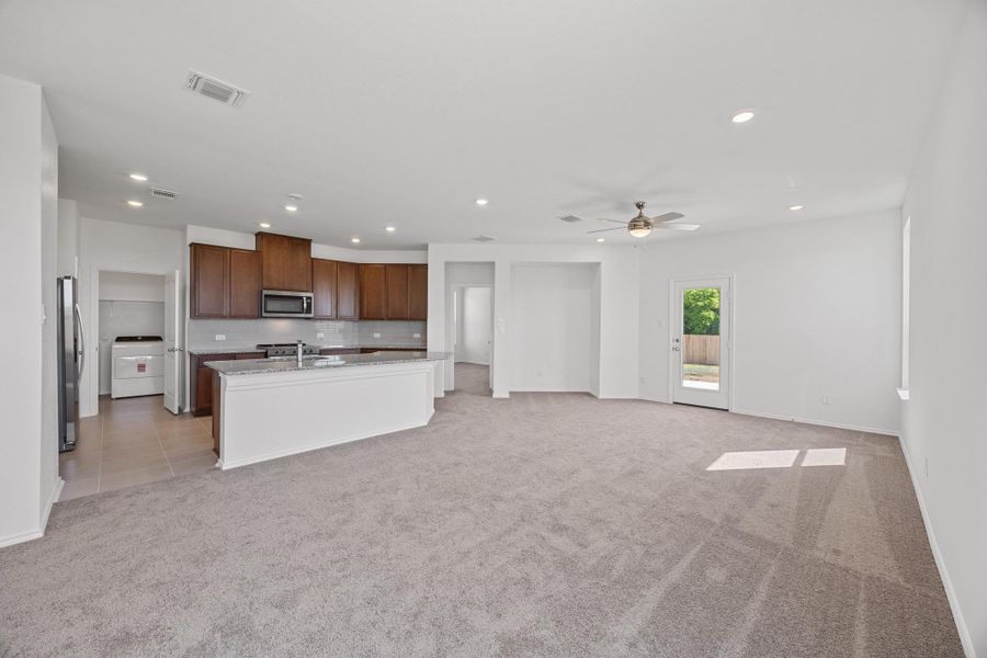 Spacious, unfurnished interior of a new home in Overlook Ranch, Georgetown (Image 25). Spacious, unfurnished interior of a new home in Overlook Ranch, Georgetown (Image 25).