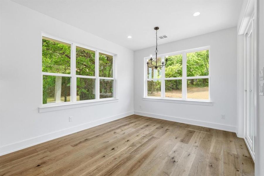 Spacious, unfurnished interior of a new home in , Argyle (Image 39).