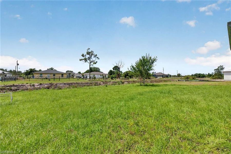 Natural landscape and outdoor views near  in Lehigh Acres (Image 19).