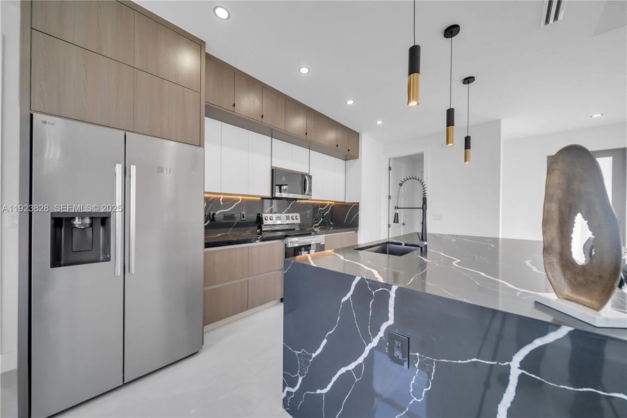 Furnished interior view inside a new home in , Lehigh Acres (Image 9).