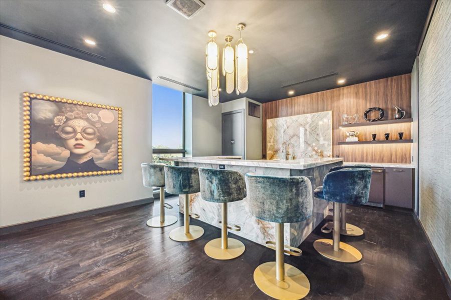 Image 7 of a home in .