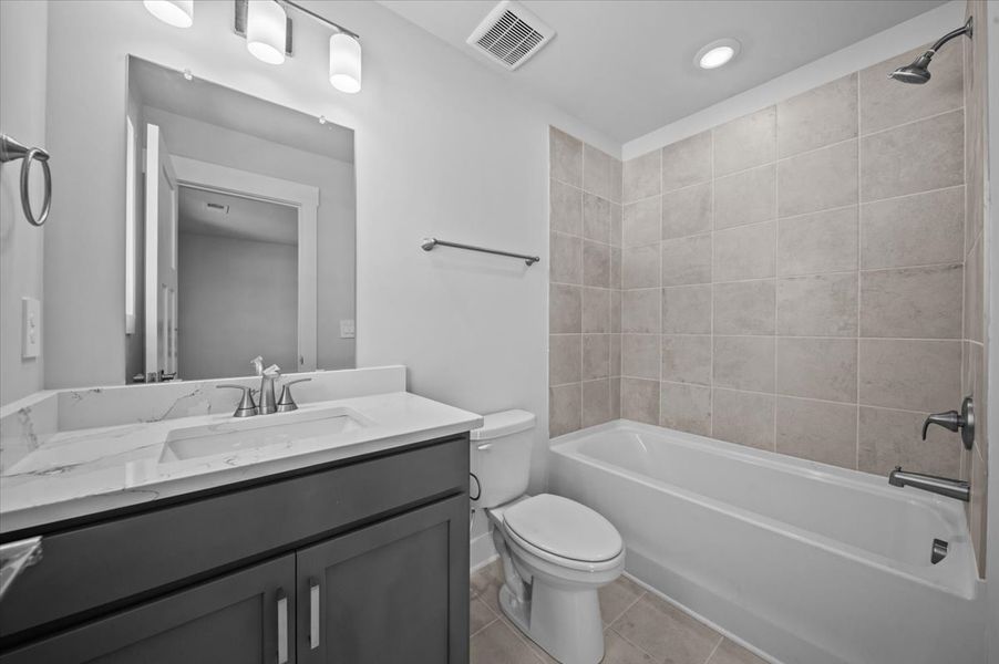 Furnished interior view inside a new home in Cedar Shoals - Signature Collection, Piedmont (Image 10).